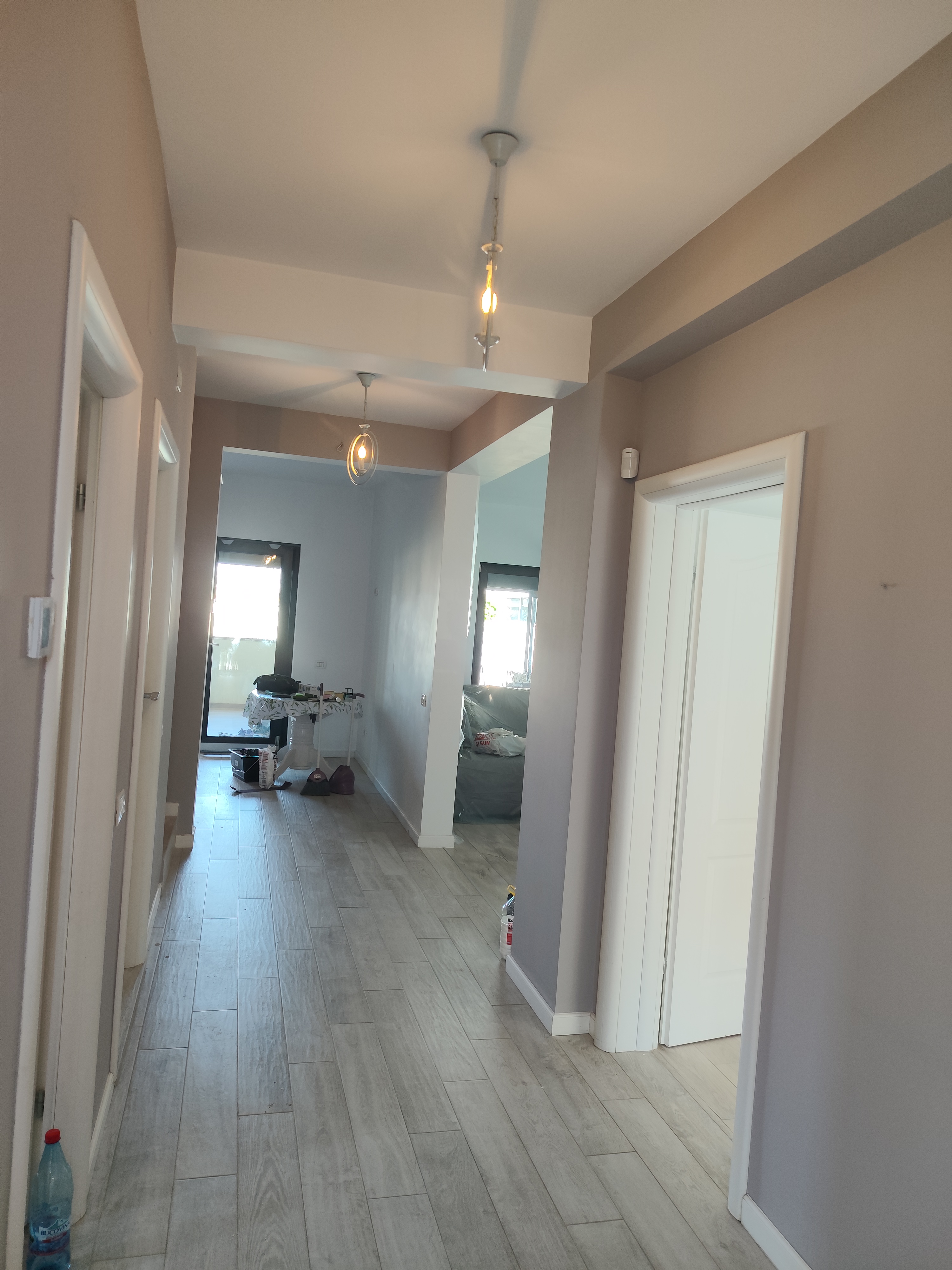 Lucrare constructori realizată de Florin Micu, București (4)